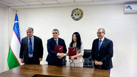 9��9����11�գ����������������±�gg��ˮ���Ÿ߼����ܲô޾����±�gg��ˮ���ǹ�˾һ����������ȱ��˹̹���Ӫҵ��ί�����������������������������ȱ��˹̹ˮ����������ˮ�������о�������ǩ����������������¼����������