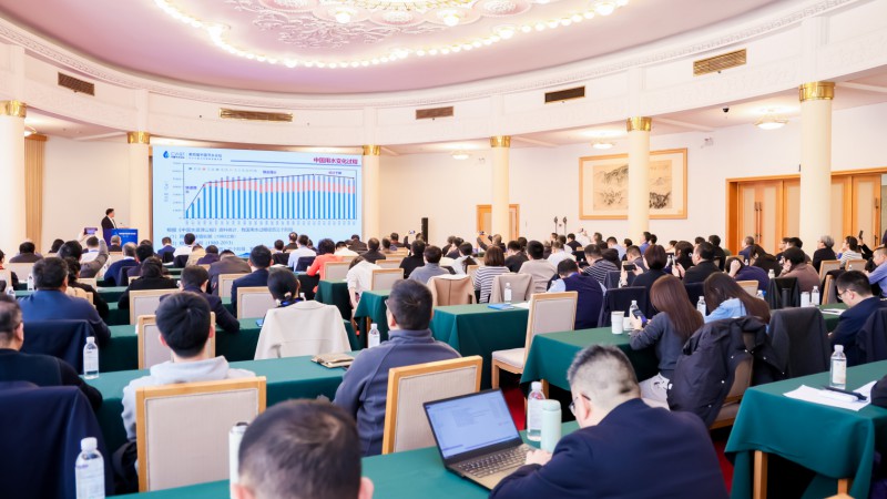 ר����̳һ����ˮ����̬���������������͸���������